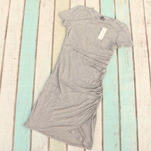 Francesca’s Heather Gray Jersey Rouched Dress 🦩